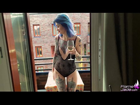 ❤️ Ragazza tremenda chì succhia cù una bocca è cazzo appassionatamente sottu à u celu apertu ❤ Pornografia in casa à porn co.xxxwownet.ru ❌️❤